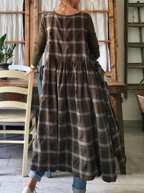 Brown Tartan Apron with Pockets